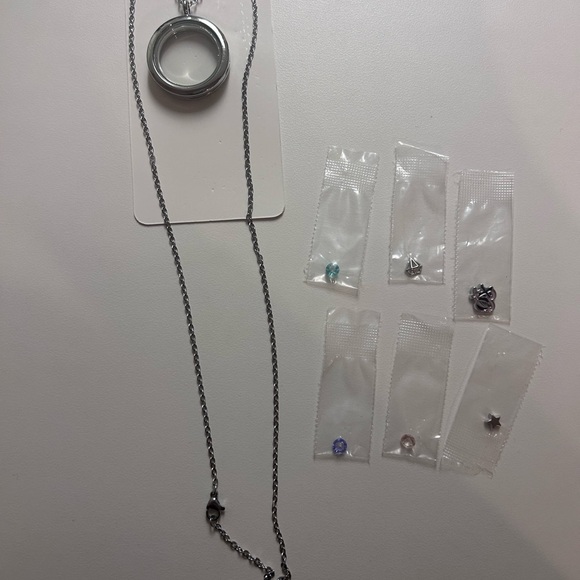 EFFY Silver Necklace - Picture 2 of 2